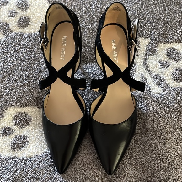 Nine West heels - Picture 2 of 5